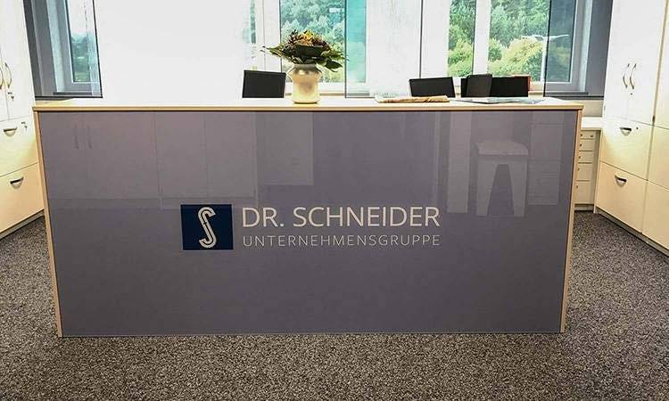 AS-DESIGN Referenz: Dr. Schneider - Hier kommt man an!